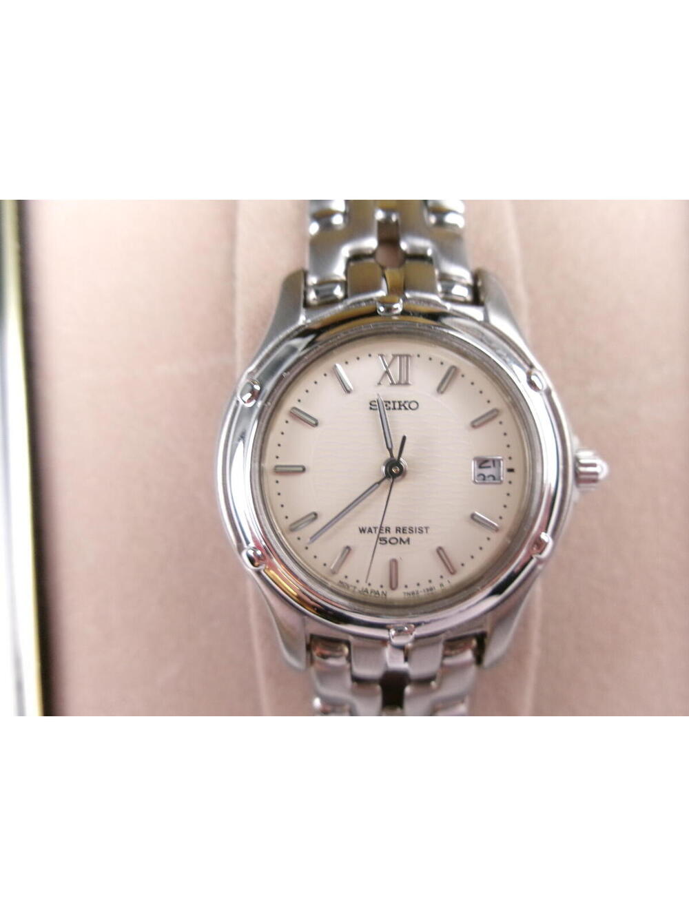 Seiko 7N82-0599 Womens Quartz Watch Date Japan Original Box Bracelet